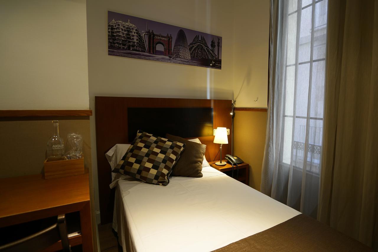 Hotel Adagio Barcelona Exterior foto